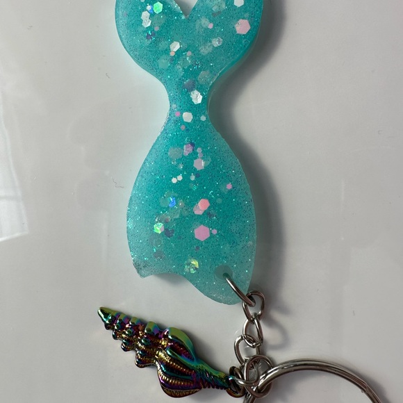 Mermaid keychain blue glitter - Picture 2 of 4
